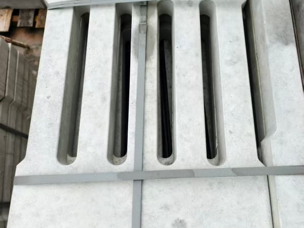 500x800x50 四孔 水泥蓋板