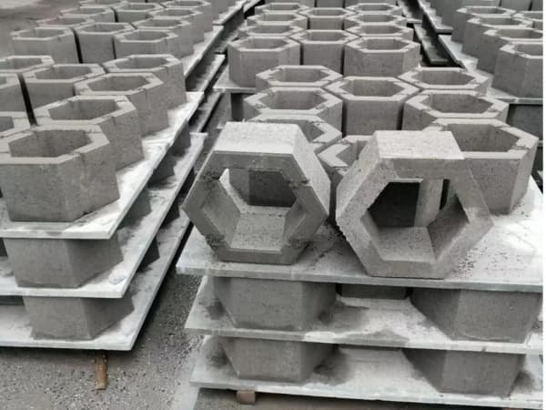 20邊長20厚 的空心六角塊